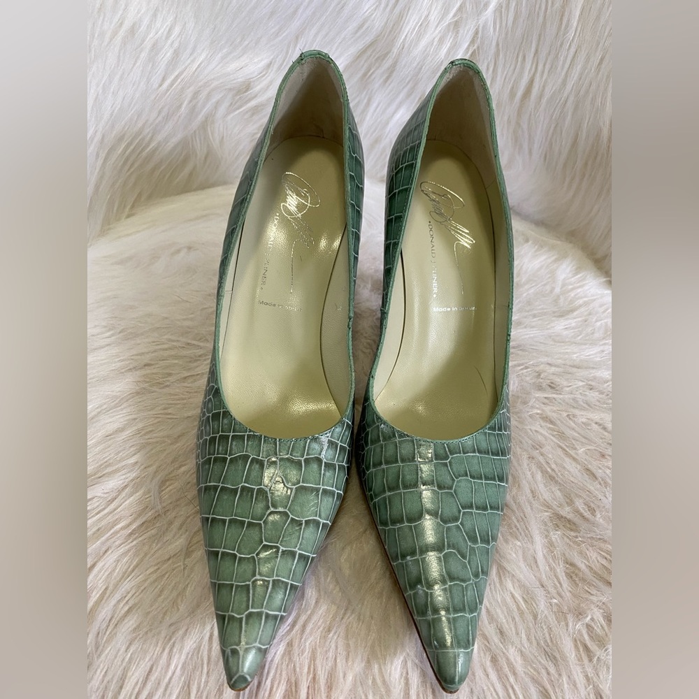 Donald J Pliner size 9